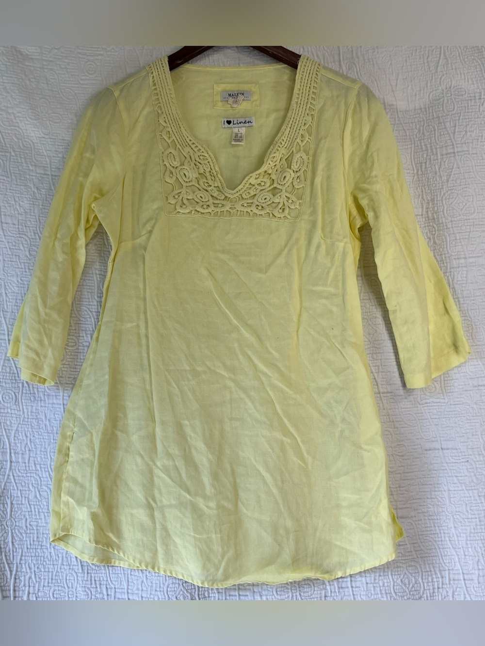 Malvin I Love Linen Blouse Size 10 Butter Yellow Embroidered Boho Woven Beach